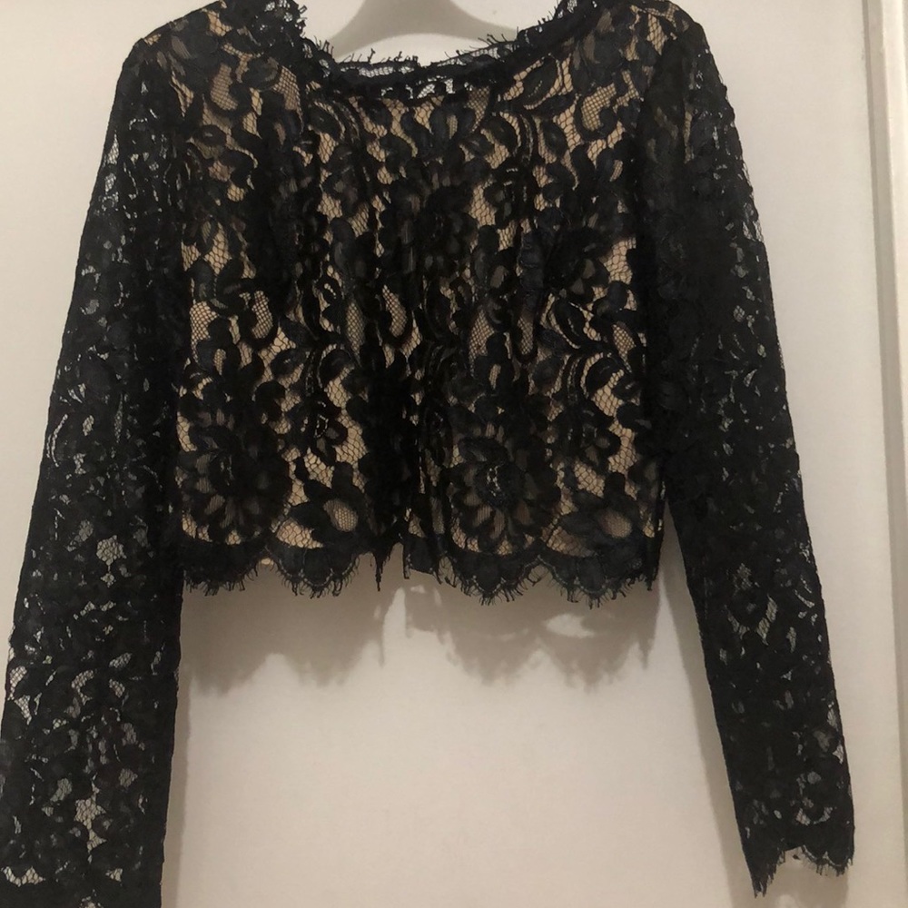 BEBE lace blouse